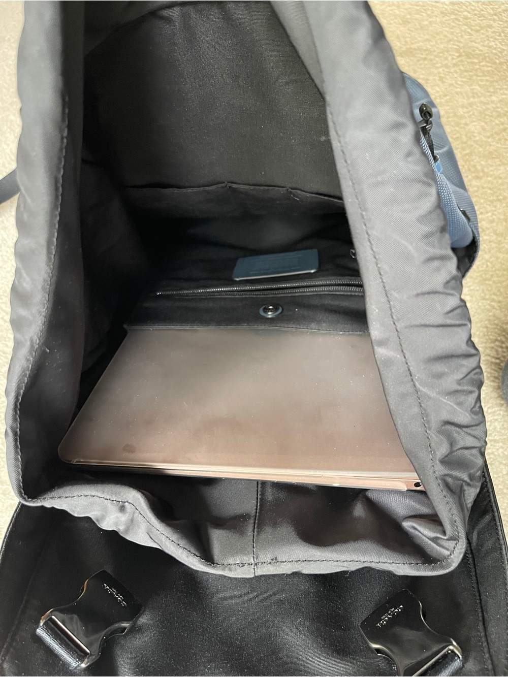 COACH roll up top backpack blue - Picture 8 of 8